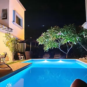 esquina-de-la-felicidad.quintano-roohotels.com/
