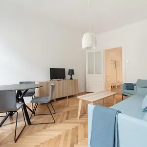 Apartment Universum 2, Wien