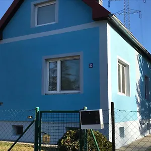 Ferienhaus Lovely House For Relaxing Trips, Wien
