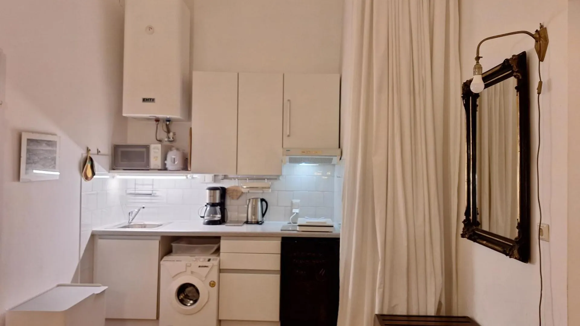 Apartment Altwien